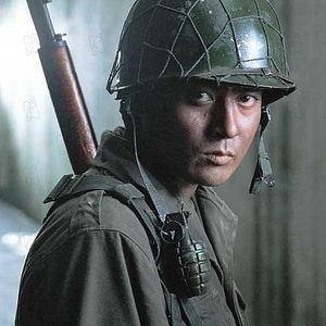 Foto Lazos de guerra