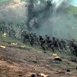 Foto Lazos de guerra