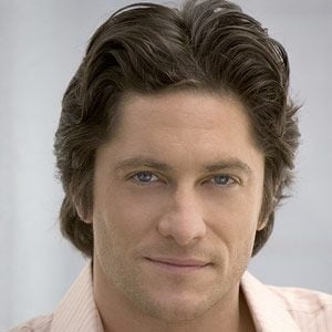 Foto Entre Fantasmas