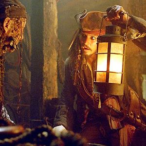 Foto Piratas del Caribe: El cofre del hombre muerto