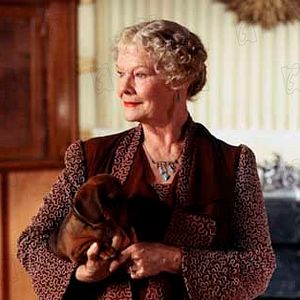 Foto Mrs. Henderson presenta