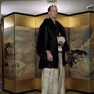 Foto Drawing Restraint 9