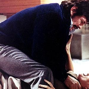 Foto Alguien detrás de la puerta