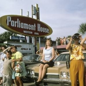 Foto De la Tierra a la Luna