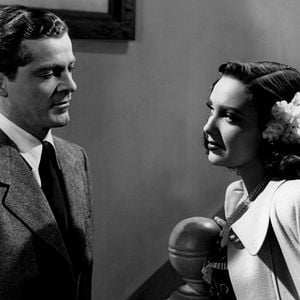 ¿Ángel o Diablo? - Película 1945