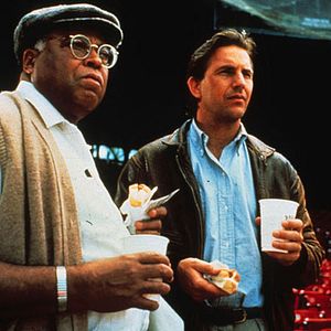 Foto Phil Alden Robinson