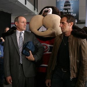 Foto Dos polis en apuros