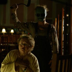 Foto Behind the Mask : The Rise of Leslie Vernon