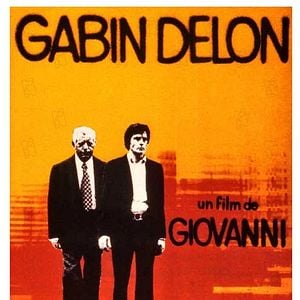 Foto Dos hombres en la ciudad