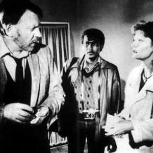 Foto Una árida estación blanca