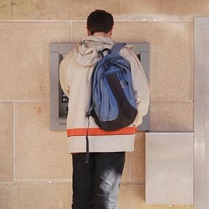 Foto Tiro en la Cabeza