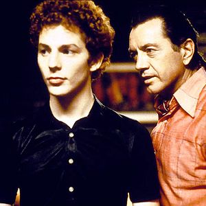 Foto Gotas de agua sobre piedras calientes