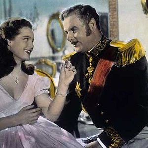 Foto Los jóvenes años de una reina