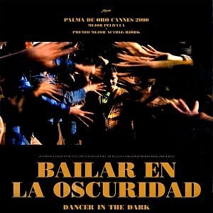 Foto Bailar en la oscuridad