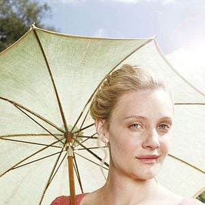 Foto Romola Garai