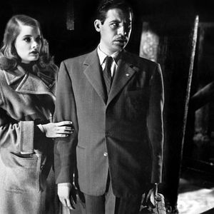 Solo en la noche - Película 1946