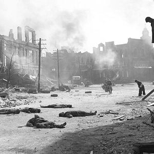 Foto Ciudad de vida y muerte