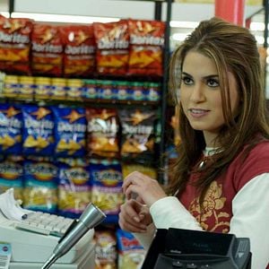 Foto Familiar Strangers