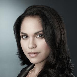 Foto Monica Raymund