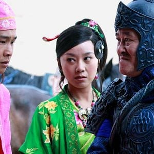 Foto Una mujer, una pistola y una tienda de fideos chinos