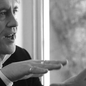 Foto Escuchando al Juez Garzón