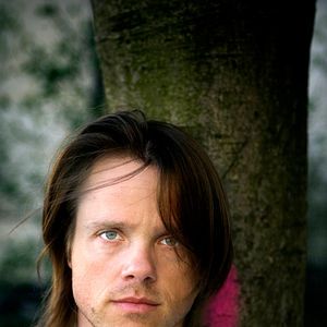 Foto Killing the Chickens to Scare the Monkeys