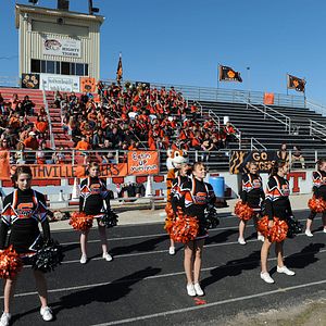 Foto Beneath the Darkness