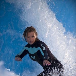 Foto En el filo de las olas 2