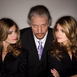 Foto John muere al final