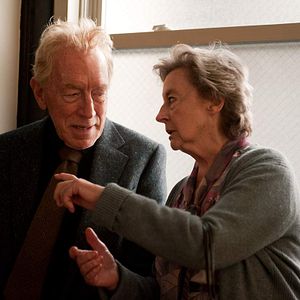 Foto Tan fuerte, tan cerca