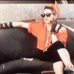 Foto Buscando a Susan desesperadamente