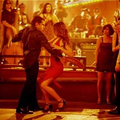 Foto Y entonces llegó ella