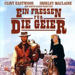 Foto Dos mulas y una mujer