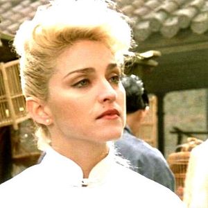 Foto Shanghai Surprise