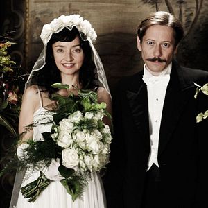 Foto Pollo con ciruelas