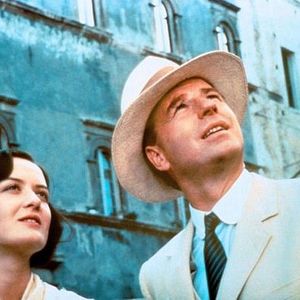 Foto Eine blassblaue Frauenschrift