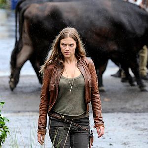 Foto Tracy Spiridakos