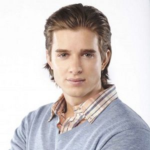 Foto Drew Van Acker