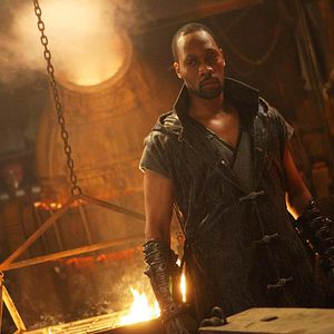 Foto El hombre de los puños de hierro