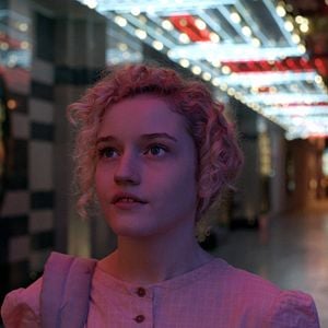 Foto Julia Garner