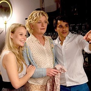 Foto Casarse no es la solución