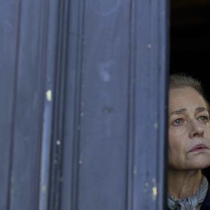 Foto Tren de noche a Lisboa