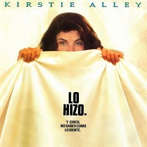 Foto Hay un muerto en mi cama