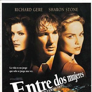 Foto Entre dos mujeres