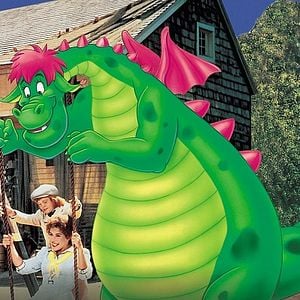 Foto Pedro y el dragón Elliot