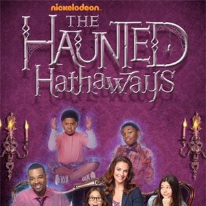 Foto Las Hathaways entre fantasmas