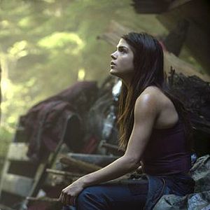 Foto Marie Avgeropoulos