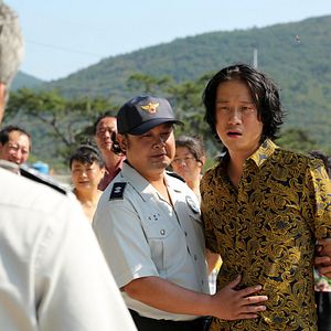 Foto Un monstruo en mi puerta