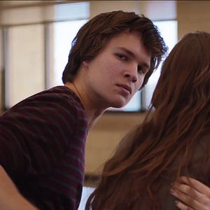 Foto Hombres, mujeres & niños