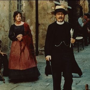 Foto En nombre del Papa Rey